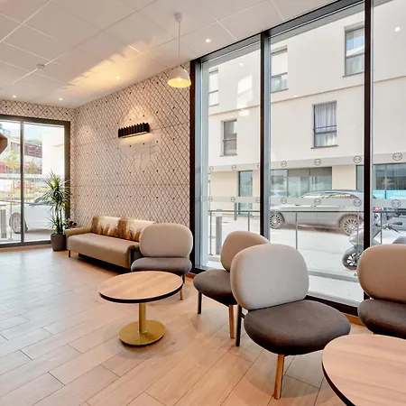 B&B Hotel Toulon Centre Gare-3